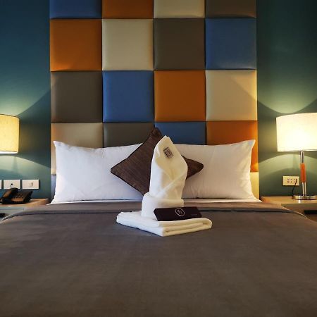 Yes Hotel Pandi Bulacan Экстерьер фото
